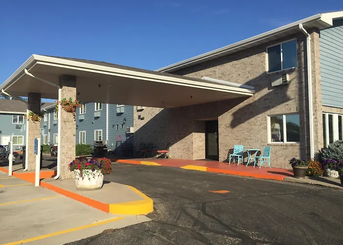 Governors Inn A Travelodge By Wyndham Pierre