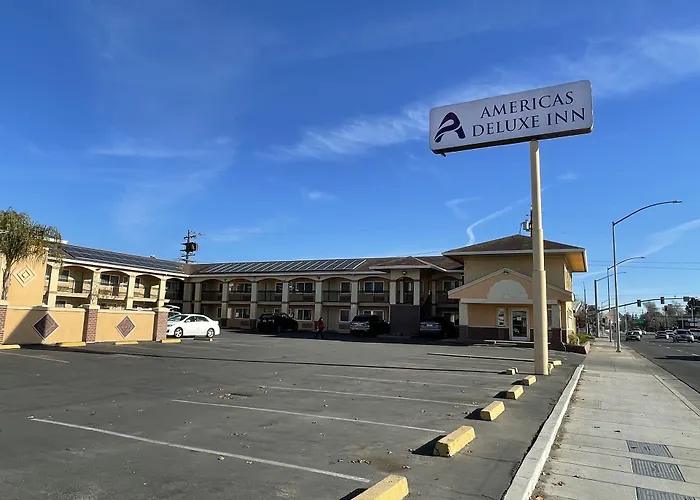 Americas Deluxe Inn- Marysville