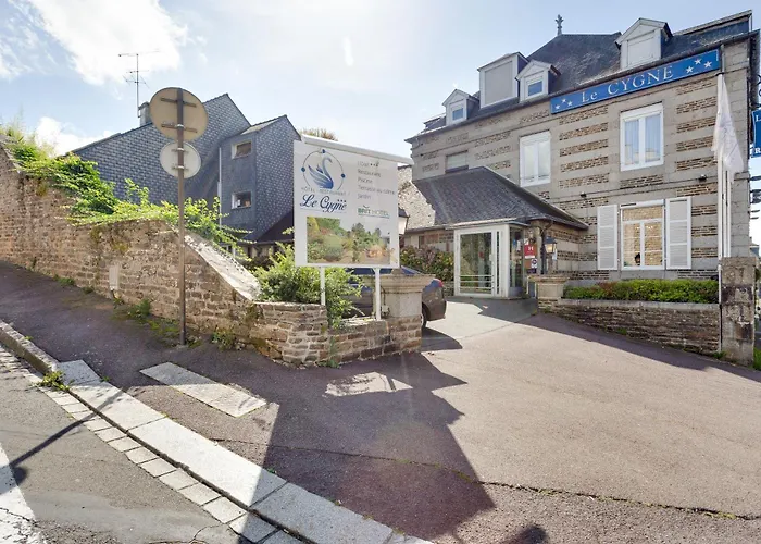 Brit Hotel le Cygne Saint-Hilaire-du-Harcouët