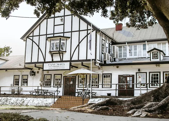 Canungra Hotel