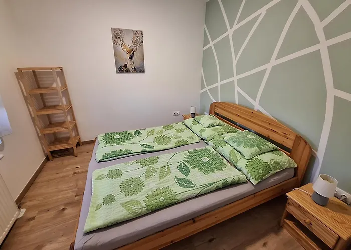 Lila Akác Panzió Esztergom Panzió