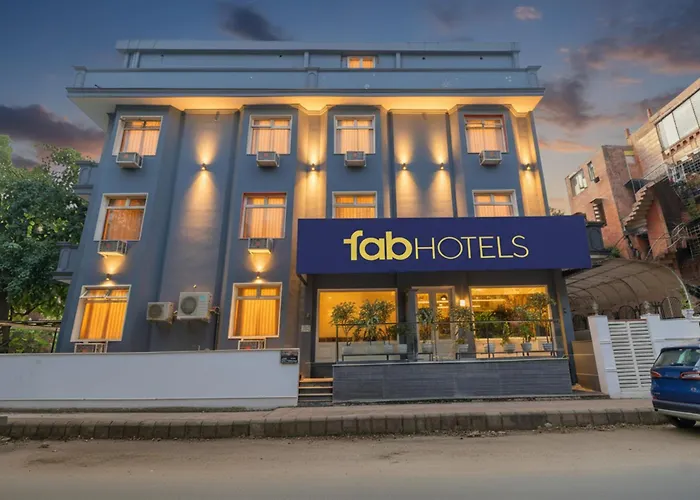 Fabhotel Lord Inn New Delhi