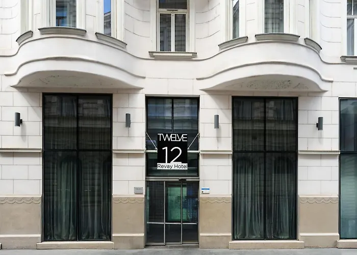 12 Révay Hotel Budapest