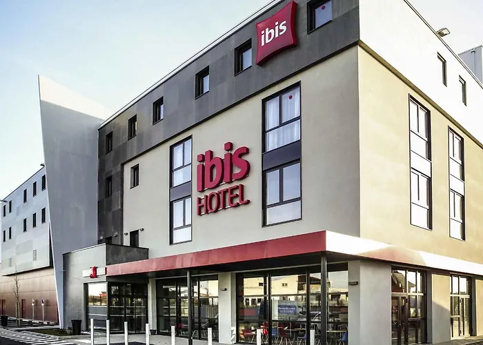 Ibis Niort Est Mendes France Hotel