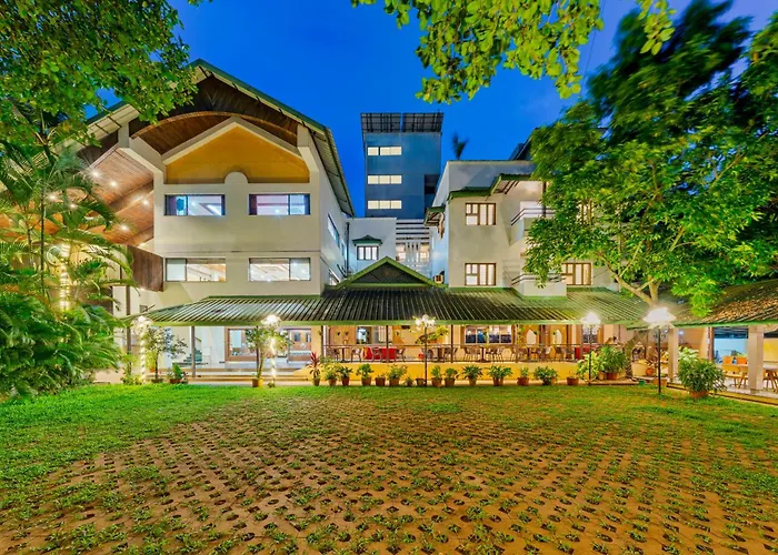 Hotel Woodland Kolhapur