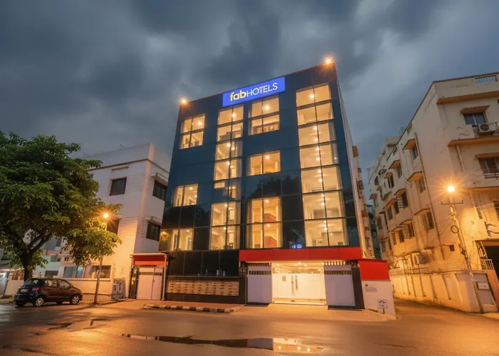 Fabhotel Saltlake Palace - Nr Anandlok Hospital Kolkata