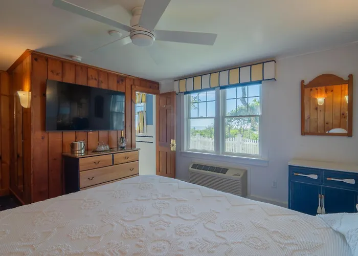 Winstead Beach Resort Harwich Port