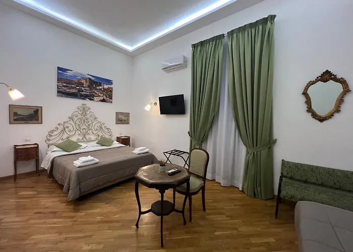 Di Palma Suite Naples