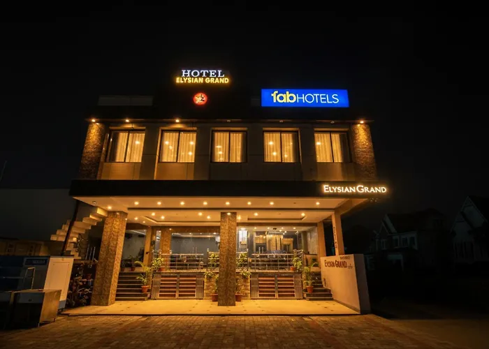 Via Elysian Grand - 3 Kms From Chaudhary Charan Singh International Airport Lucknow Hotel