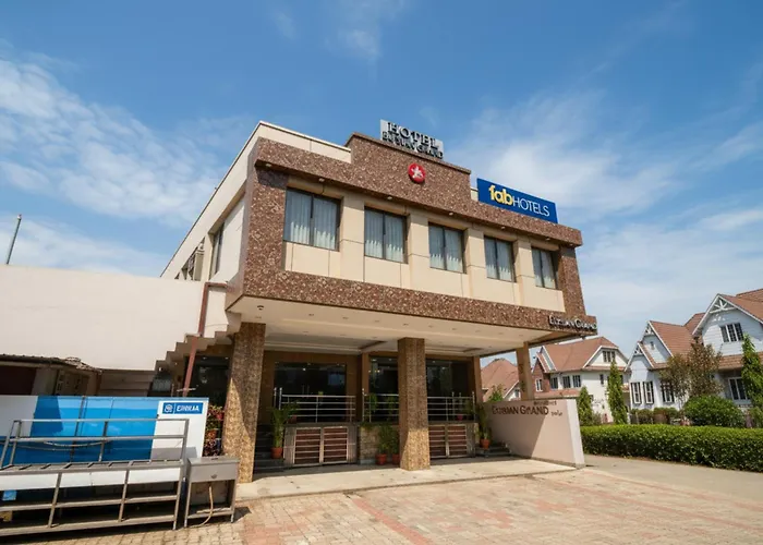 Via Elysian Grand - 3 Kms From Chaudhary Charan Singh International Airport Lucknow Hotel