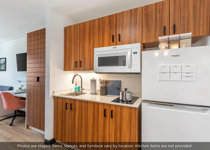 Uptown Suites Extended Stay Denver Co - Centennial