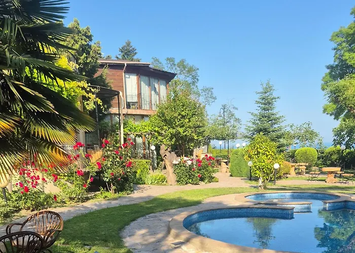 Villa Maxim Warna