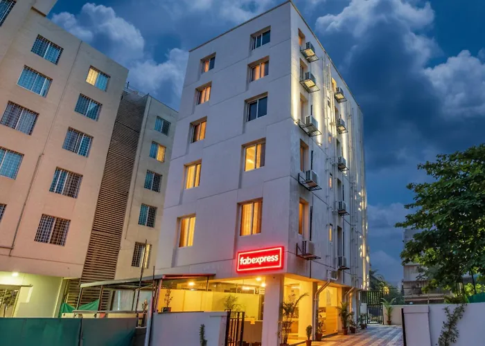 Fabhotel Marvel Bliss Pune
