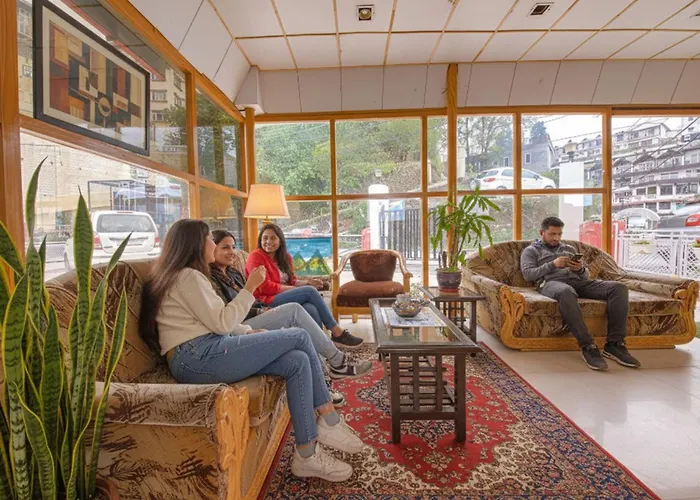 Fabhotel Sapphire Mussoorie