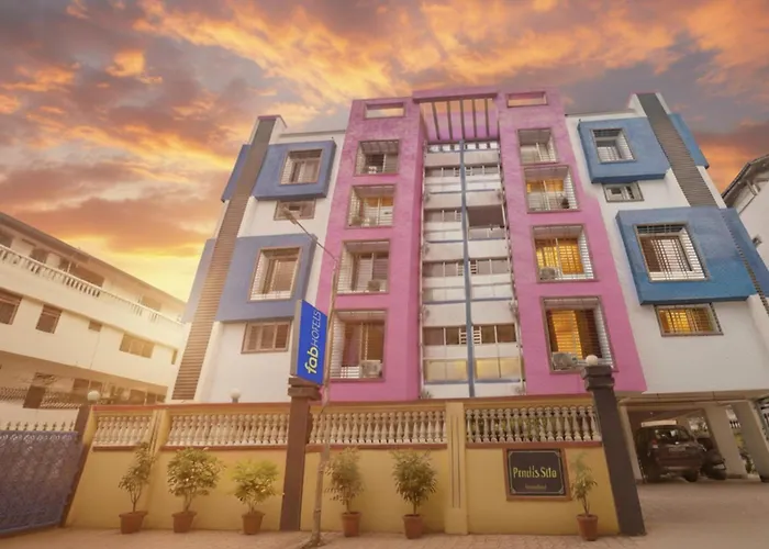 Fabhotel Golden Leaf II Lohogaon