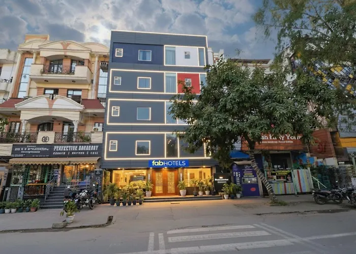 Fabhotel Hargobind Enclave New Delhi