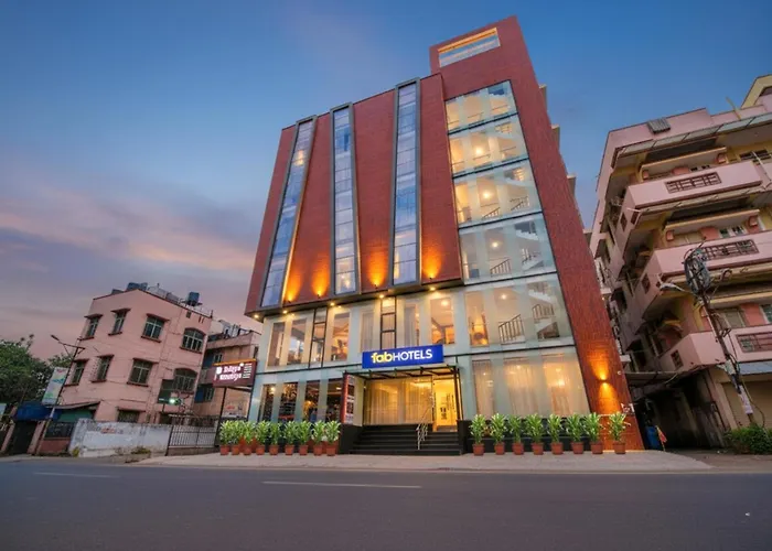Fabhotel The Royal Suites - Nr Gopalan Innovation Mall Bangalore