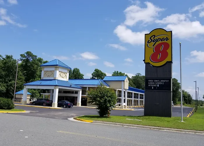 Super 8 By Wyndham Ruther Glen Kings Dominion Area
