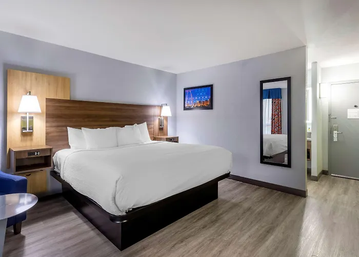 Best Western Plus St. Louis West-Westport Maryland Heights