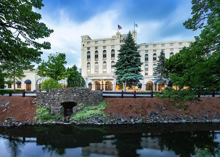 Doubletree By Hilton Nashua Hotel