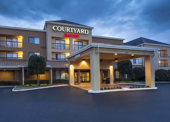 Courtyard By Marriott Dothan