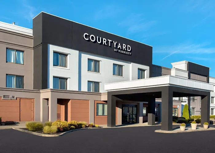 Courtyard Newburgh Stewart Airport Hotel