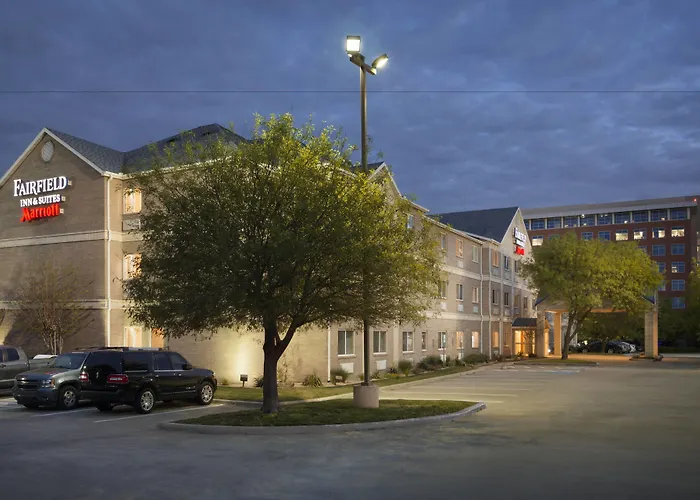 Fairfield Inn & Suites By Marriott Dallas Plano