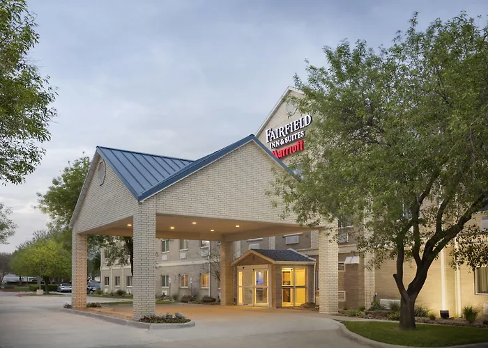 Fairfield Inn & Suites By Marriott Dallas Plano