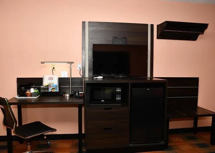 Regency Inn & Suites Faribault