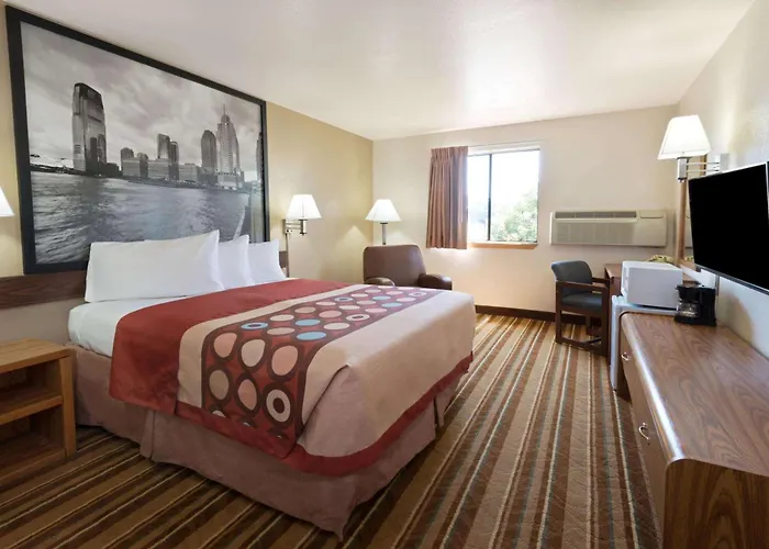 Super 8 By Wyndham Las Cruces/White Sands Area