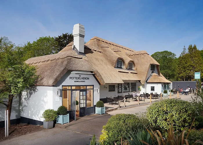 The Potters Heron - A Heartwood Inn Romsey