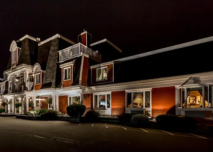 Inn On The Lake Fall River