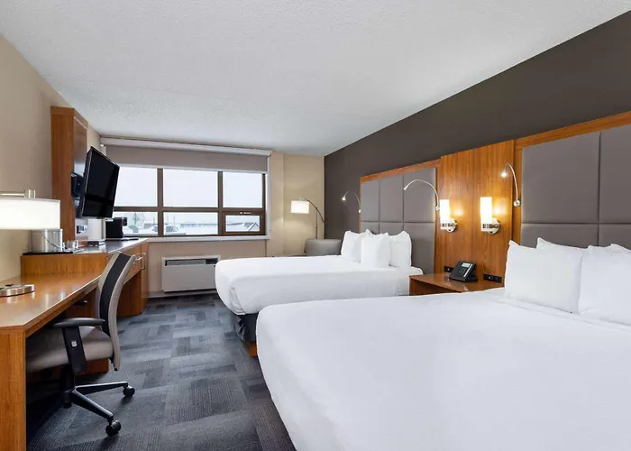Ramada By Wyndham Northern Grand Hotel & Conference Centre Fort St. John