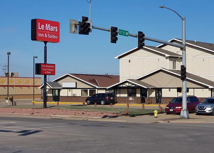 Le Mars Inn And Suites