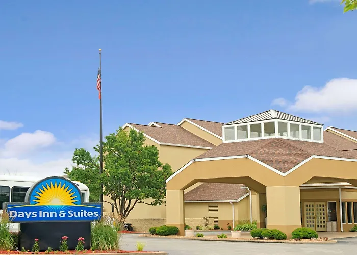 Days Inn By Wyndham St. Louis/Westport Mo Maryland Heights