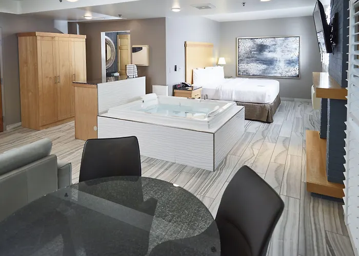 Livinn Hotel St Paul East / Maplewood