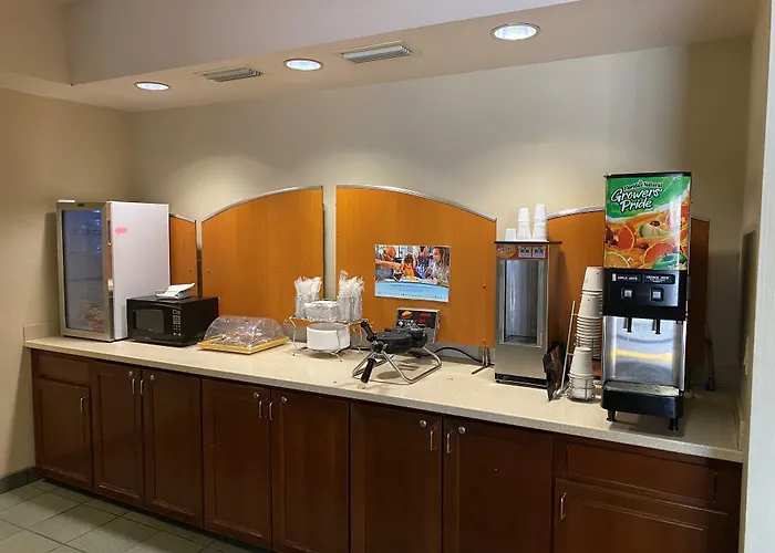 Days Inn Chiefland