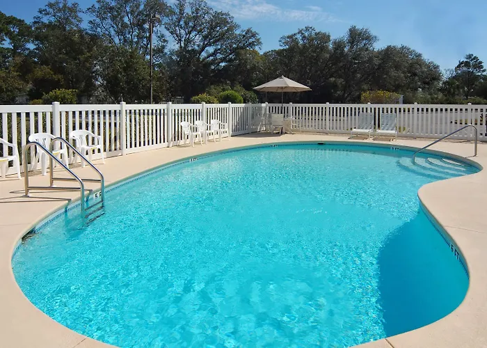 Hathaway Inn Panama City