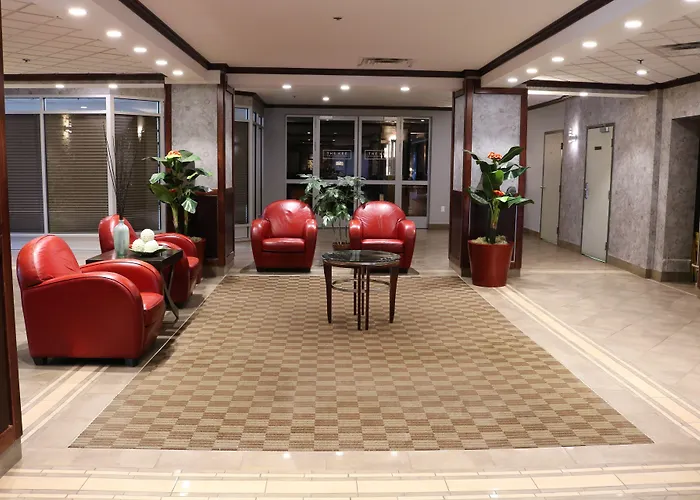 Nomad Hotel & Suites Fort Mcmurray