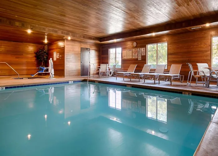 Best Western Plus Rama Inn & Suites Oakdale