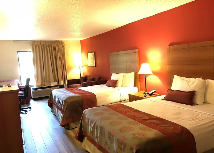 Ramada By Wyndham Pearl/Jackson Airport Hotel