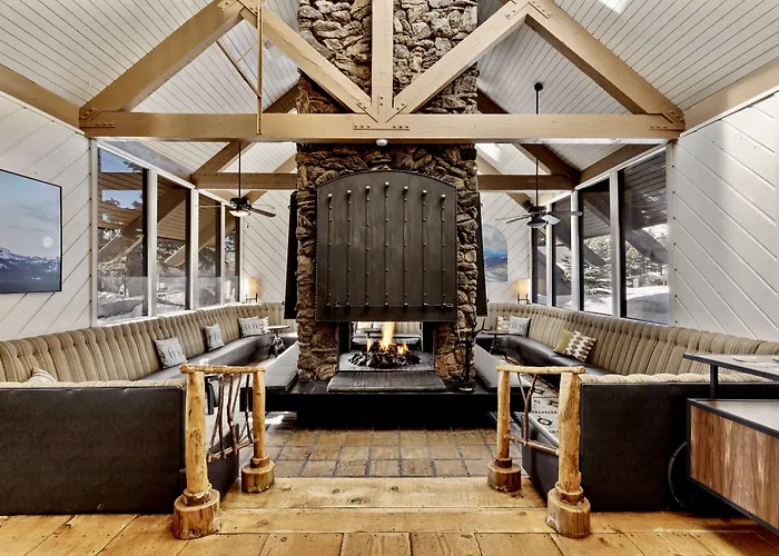 The Sierra Nevada Resort & Spa Mammoth Lakes