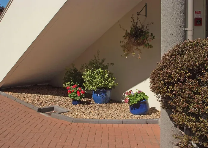 Baycourt Lakefront Motel Taupo