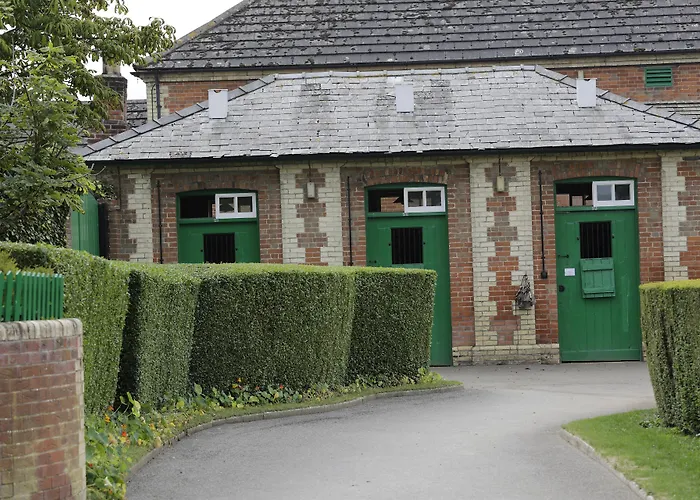 Best Western Heath Court Hotel Newmarket 