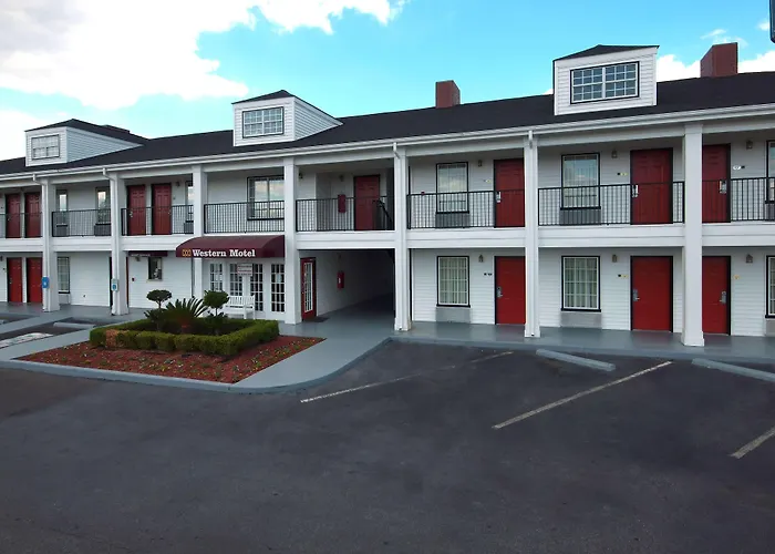 Western Motel Fitzgerald