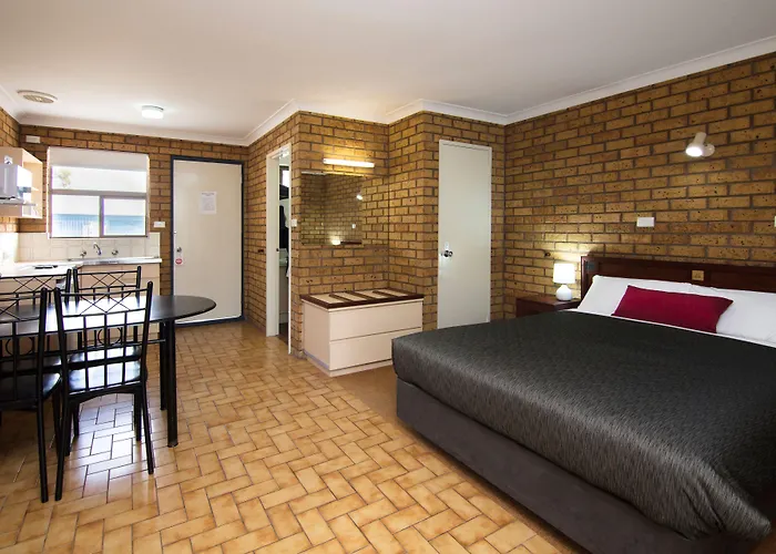 Cervantes Pinnacles Motel