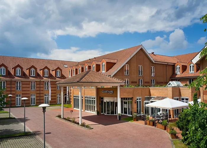 Courtyard By Marriott Schwerin Hotel
