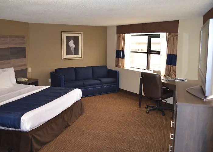 Hotel Baymont By Wyndham Downtown Detroit