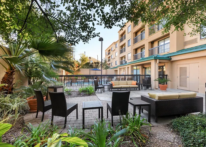 Courtyard Houston Sugar Land/Stafford Hotel