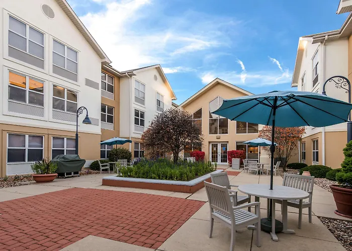 Hampton Inn & Suites Chicago-Hoffman Estates